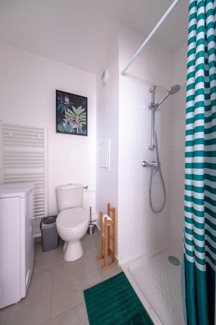 S5 Disney Studio Appartement Cosy Serris Exteriör bild